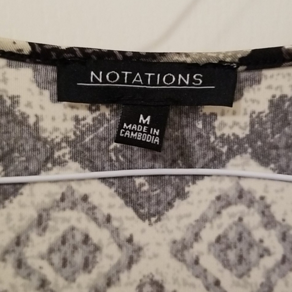 stylish Notations Top - Picture 2 of 10